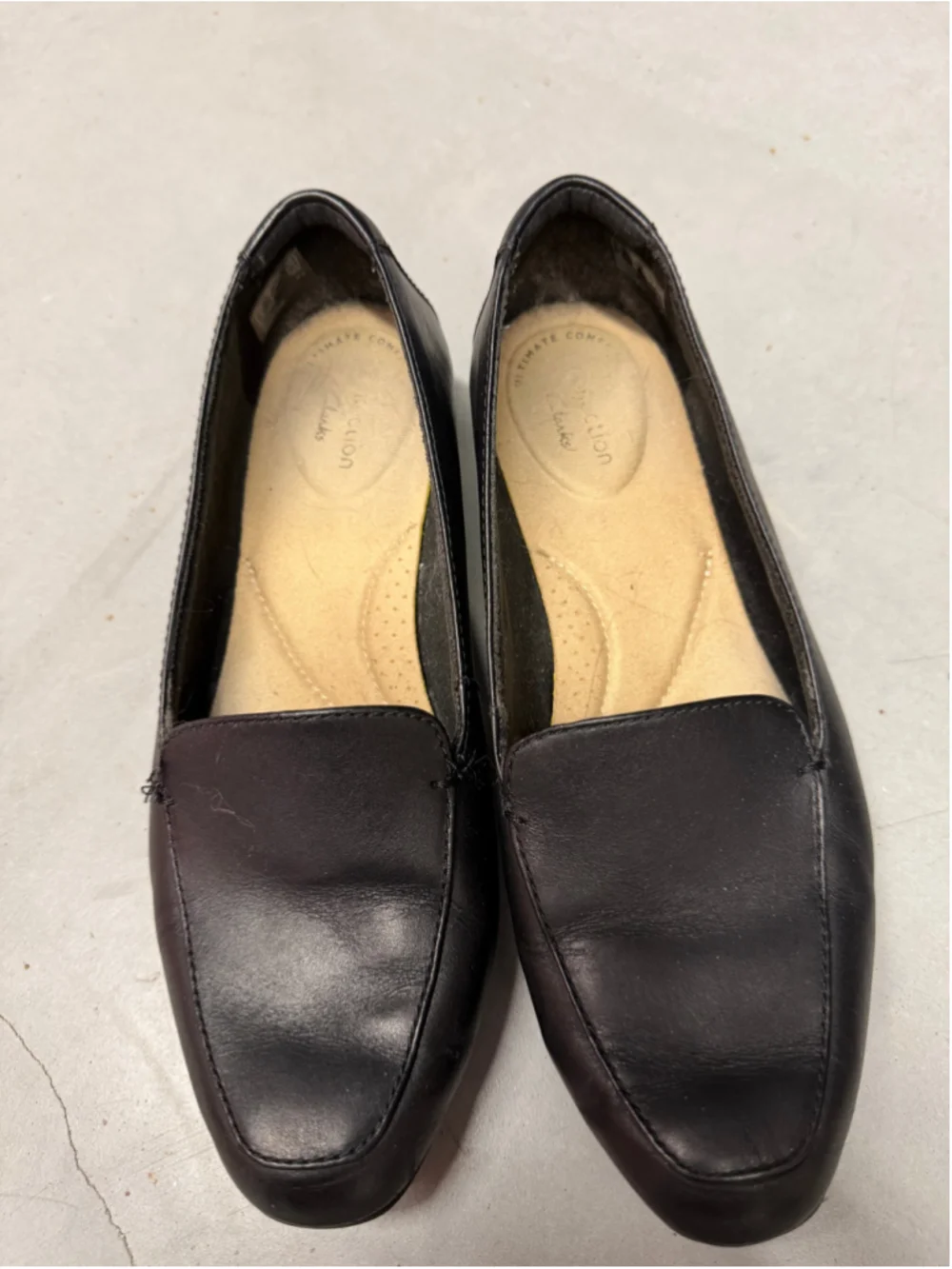 Clarks Black Leather Loafers Size 7